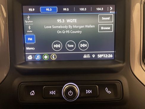 Used 2020 Chevrolet Silverado 1500 Custom w/ Rally Edition image 7