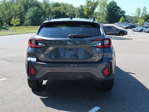 Used 2024 Subaru Crosstrek 2.5i Limited w/ Crosstrek Mirror Package AWD/4WD image 7