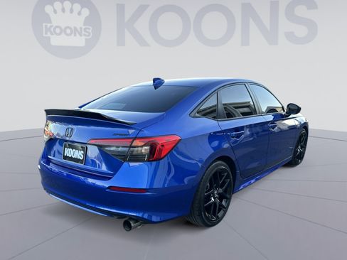 Used 2023 Honda Civic Sport image 11