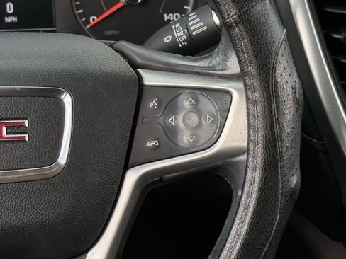 Used 2018 GMC Acadia SLE FWD image 15