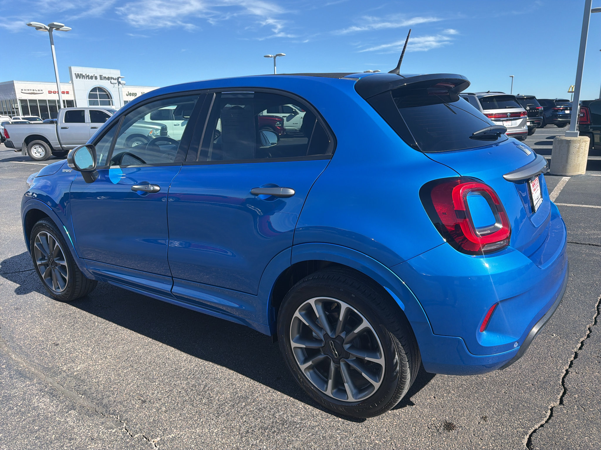 Used 2023 FIAT 500X Sport w/ Technology Group AWD/4WD image 7