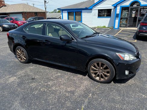 Used 2007 Lexus IS 250 AWD image 3