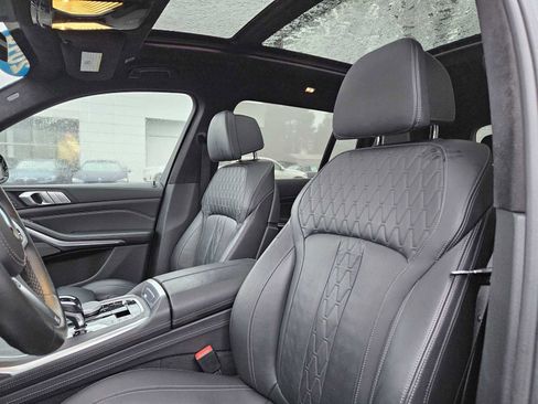 Used 2019 BMW X7 xDrive50i w/ Dynamic Handling Package image 25