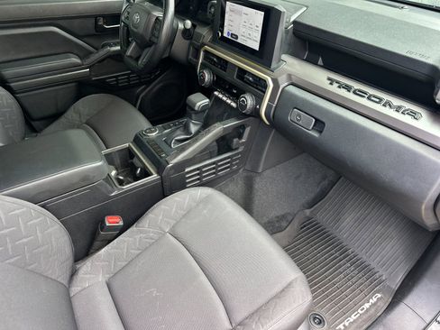 Used 2025 Toyota Tacoma SR5 image 14