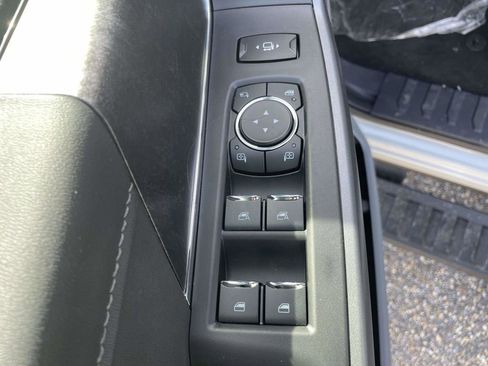 New 2026 Ford F250 XLT w/ XLT Premium Package AWD/4WD image 16