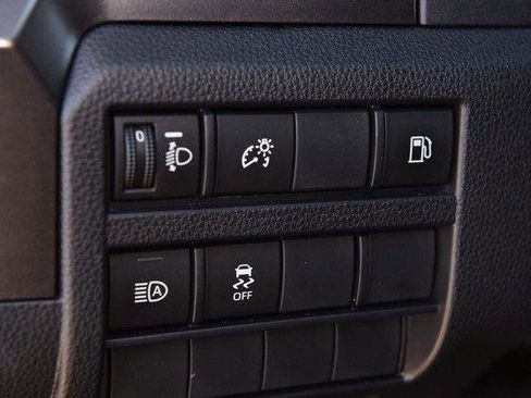 Used 2025 Toyota 4Runner SR5 image 11