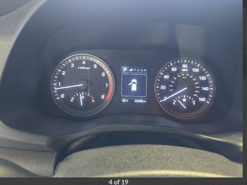 Used 2018 Hyundai Tucson Limited w/ Cargo Package FWD image 4