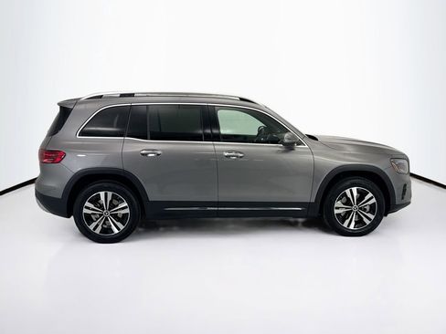 Certified 2025 Mercedes-Benz GLB 250 image 4