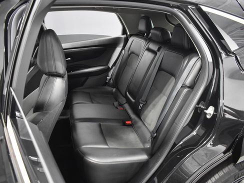 Used 2023 Nissan Ariya FWD image 31