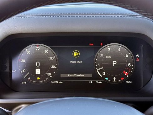 New 2026 Land Rover Defender 110 X-Dynamic SE image 30