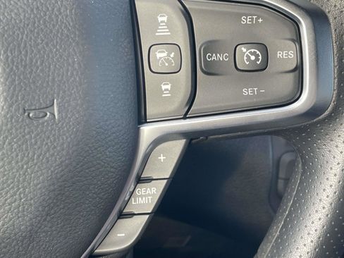 New 2026 RAM 1500 Express AWD/4WD image 25