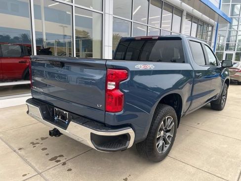 Used 2024 Chevrolet Silverado 1500 LT AWD/4WD image 5