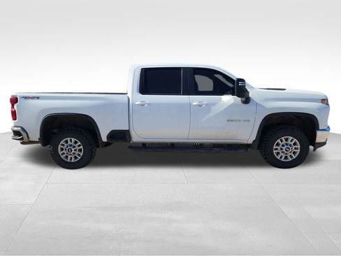 Used 2023 Chevrolet Silverado 2500 LT w/ Convenience Package image 9