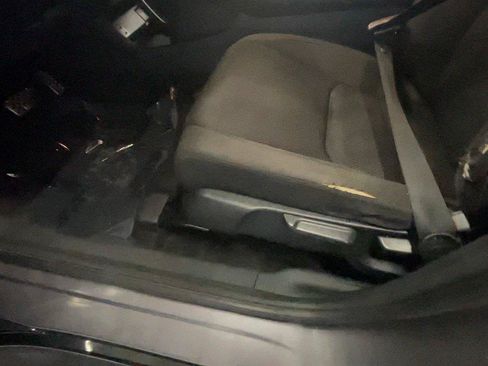 Used 2021 Honda HR-V Sport image 33