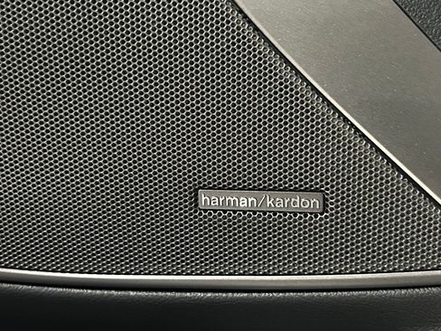 Used 2024 BMW M3 RWD image 38