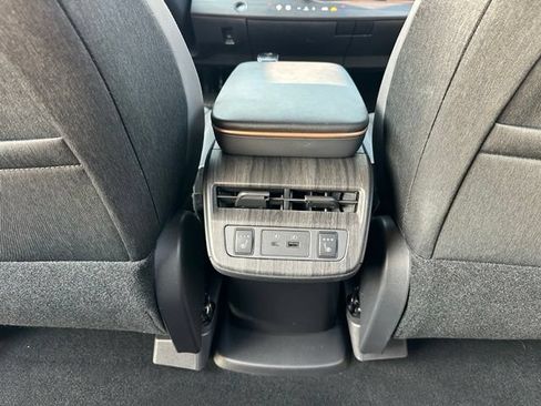 Certified 2023 Nissan Ariya AWD image 29