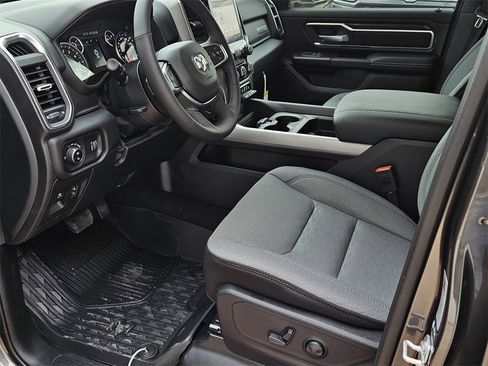 New 2026 RAM 1500 Big Horn/Lone Star image 13