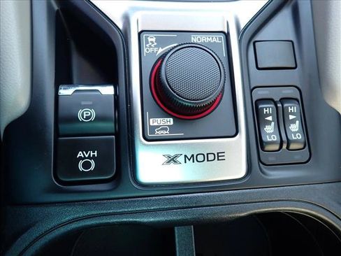 Certified 2023 Subaru Forester Premium AWD/4WD image 19