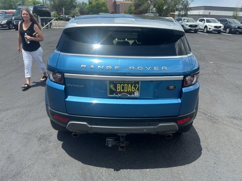 Used 2013 Land Rover Range Rover Evoque Prestige AWD/4WD image 3