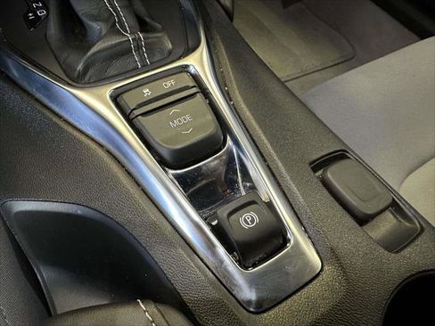 Used 2023 Chevrolet Camaro LT w/ Technology Package image 27