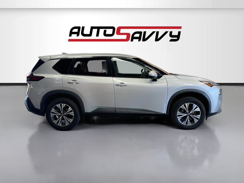 Used 2021 Nissan Rogue SV AWD/4WD image 8