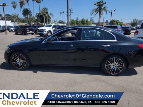 Used 2025 Mercedes-Benz C 300 Sedan image 5