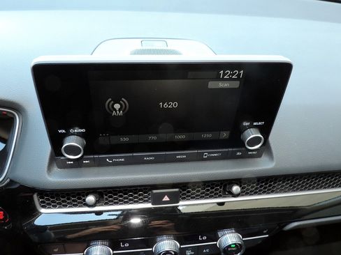 Used 2024 Honda Civic EX-L image 20