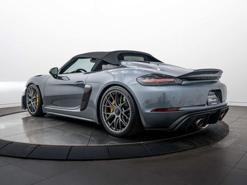 Certified 2024 Porsche 718 Boxster Spyder RS w/ Weissach Package RWD image 36