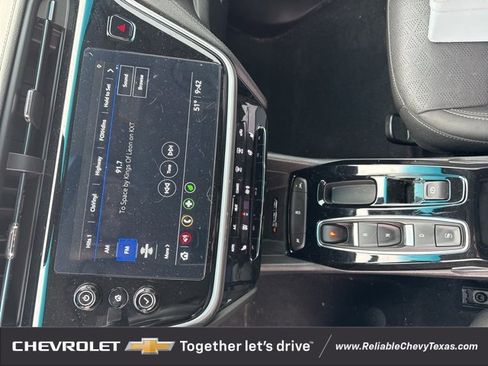 Used 2023 Chevrolet Bolt LT w/ Infotainment Package image 28
