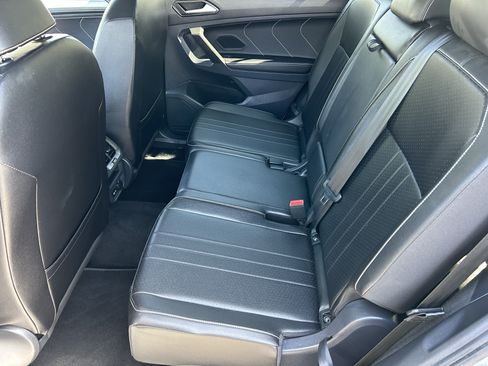 Used 2023 Volkswagen Tiguan SE R-Line FWD image 16