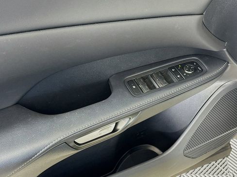 Used 2025 Lexus RX 350 Premium w/ Accessory Package (Z1) FWD image 18