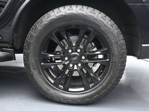 Used 2024 Ford Expedition XLT AWD/4WD image 24