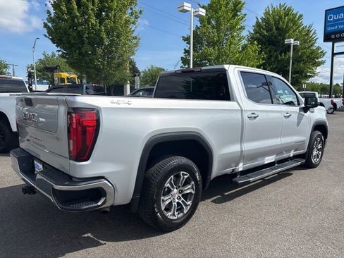 Used 2021 GMC Sierra 1500 SLT AWD/4WD image 5