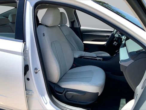Used 2024 Hyundai Sonata SEL FWD image 9
