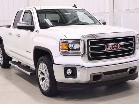 Used 2015 GMC Sierra 1500 SLT AWD/4WD image 3