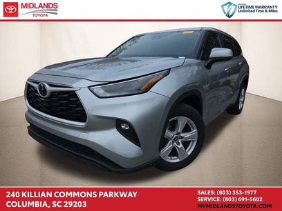 Used 2024 Toyota Highlander LE