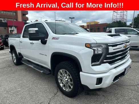 Used 2024 Chevrolet Silverado 2500 LTZ w/ LTZ Plus Package AWD/4WD image 1