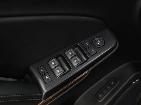 Used 2019 Chevrolet Tahoe LT AWD/4WD image 21
