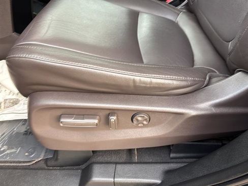 Used 2018 Honda Odyssey Touring image 12