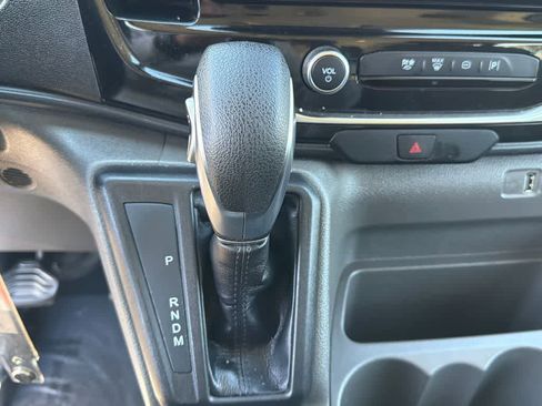 Used 2024 Ford Transit 350 XLT image 28
