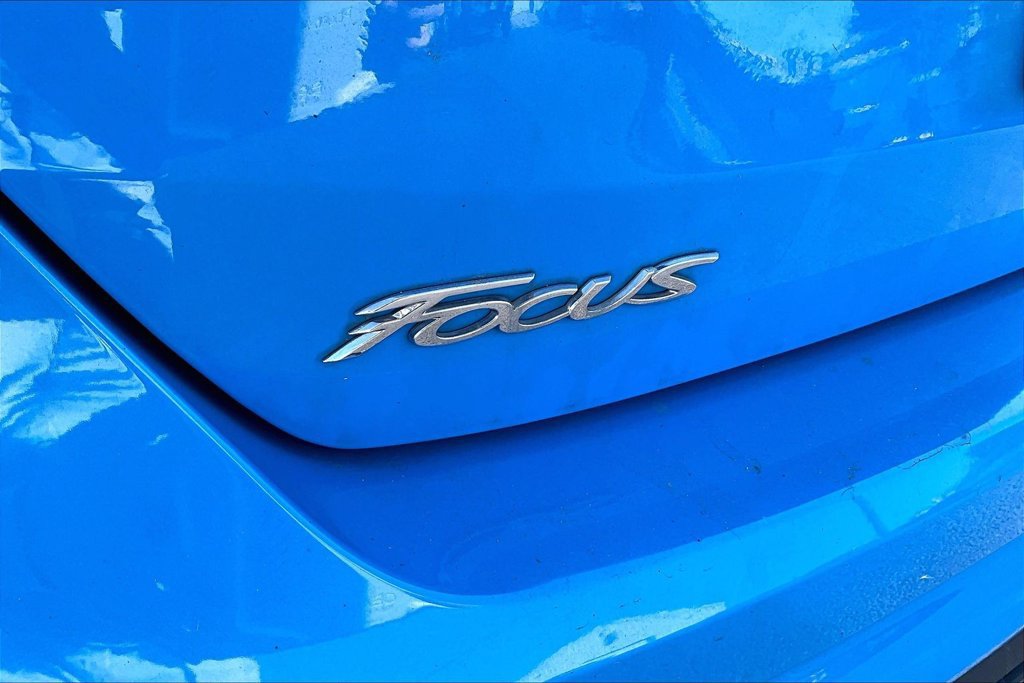 Used 2017 Ford Focus RS AWD/4WD image 6