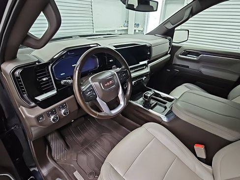 Used 2023 GMC Sierra 1500 SLT w/ SLT Premium Package image 11