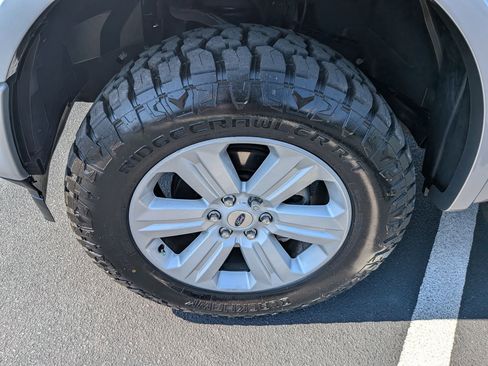 Used 2020 Ford F150 Lariat AWD/4WD image 9