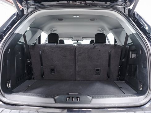 Used 2023 Ford Explorer XLT w/ Equipment Group 202A image 39