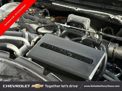 Used 2025 Chevrolet Silverado 2500 LTZ w/ LTZ Texas Edition AWD/4WD image 39