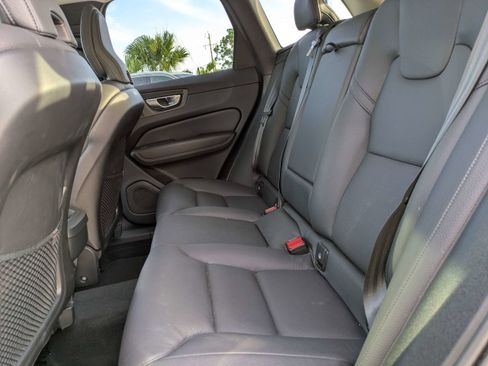 Used 2023 Volvo XC60 B5 Plus w/ Climate Package image 15