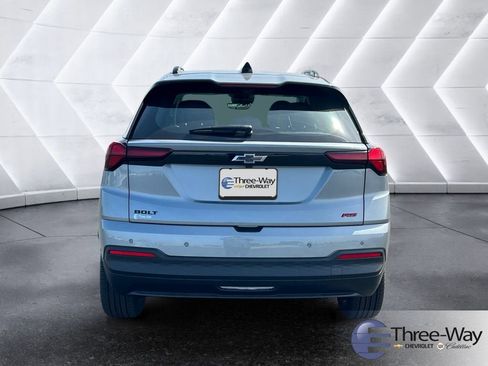 New 2027 Chevrolet Bolt RS w/ Technology Package FWD image 4
