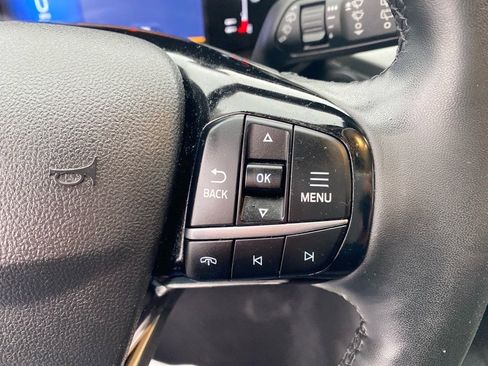 Used 2023 Ford Escape Active image 16