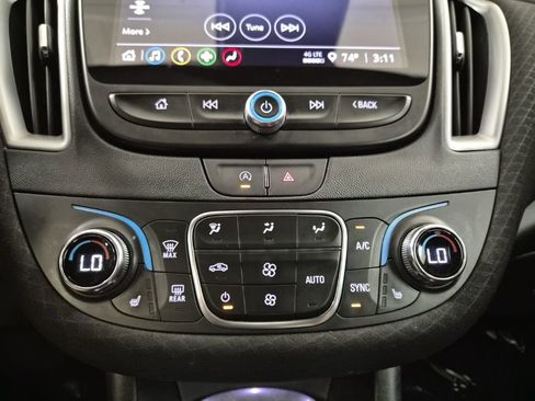 Used 2023 Chevrolet Malibu LT image 30