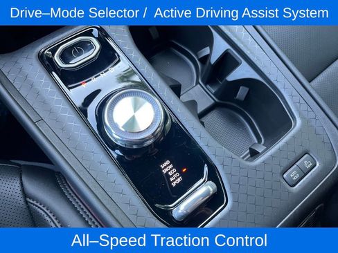 New 2025 Jeep Wagoneer S Launch Edition image 11